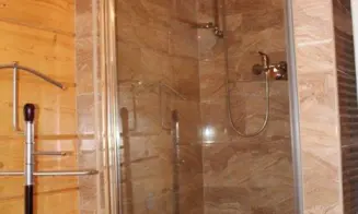 HLUBOKÁ U KRUCEMBURKU - roubenka - foto číslo 24