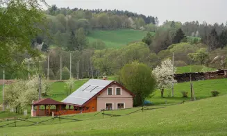 BEZDĚKOV *** - chalupa - foto číslo 1