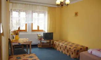 TOUŽIM - penzion - foto číslo 8